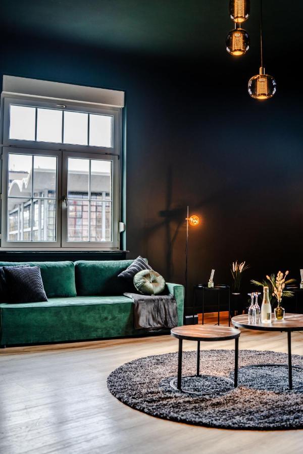 Llr Design Apartment - Emerald Green Im Zentrum Von Koblenz Экстерьер фото